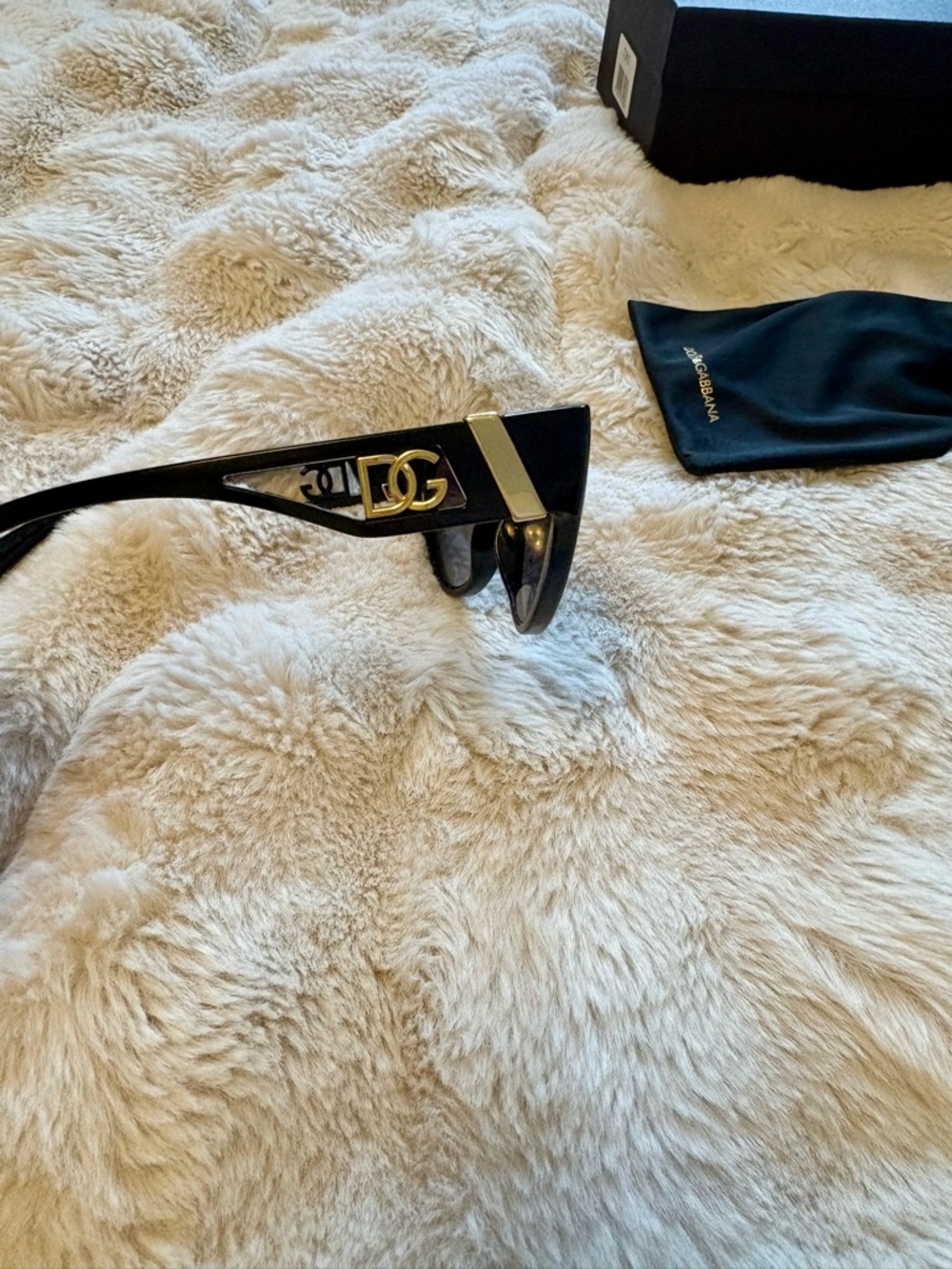 Dolce & Gabbana Black Cat-Eye Sunglasses with Gold Accents - Picture 3 of 4